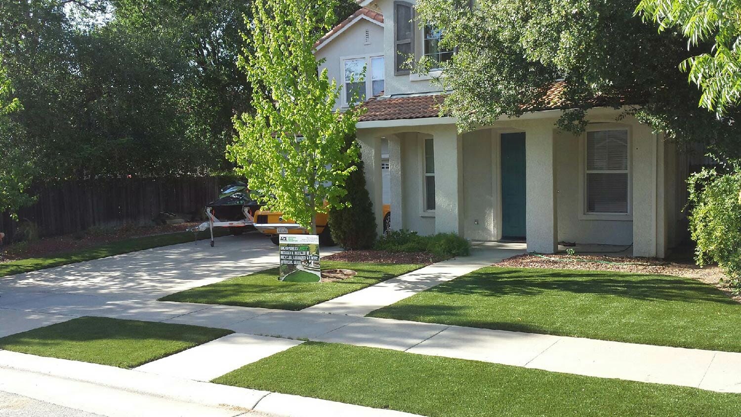 Front Yard Artificial Grass Landscaping in Loomis, CA